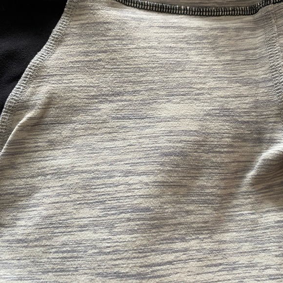 ALO heathered front crop leggings - Picture 2 of 5
